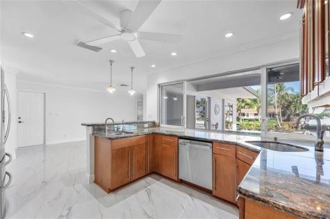 2443 NE 26th Street Lighthouse Point FL 33064