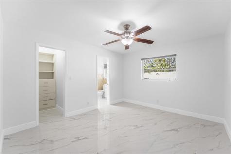 2443 NE 26th Street Lighthouse Point FL 33064