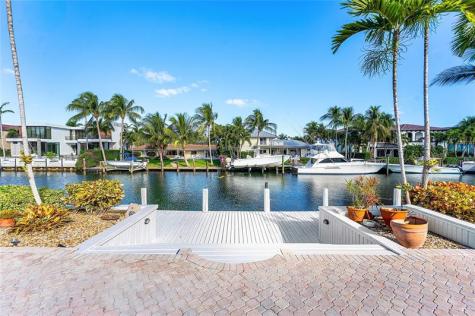 2443 NE 26th Street Lighthouse Point FL 33064