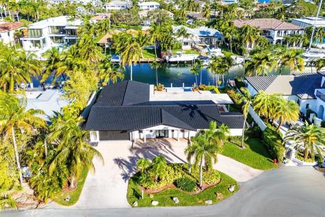 2443 NE 26th Street Lighthouse Point FL 33064