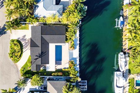 2443 NE 26th Street Lighthouse Point FL 33064