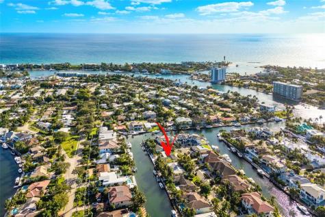 2443 NE 26th Street Lighthouse Point FL 33064