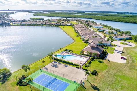 3336 Caracal Drive Hutchinson Island FL 34949