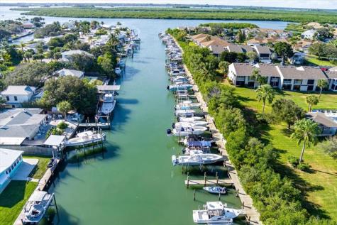 3336 Caracal Drive Hutchinson Island FL 34949