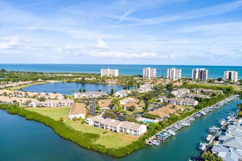 3336 Caracal Drive Hutchinson Island FL 34949