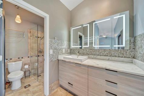 5368 NW 64 Way Coral Springs FL 33067