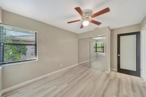 5368 NW 64 Way Coral Springs FL 33067