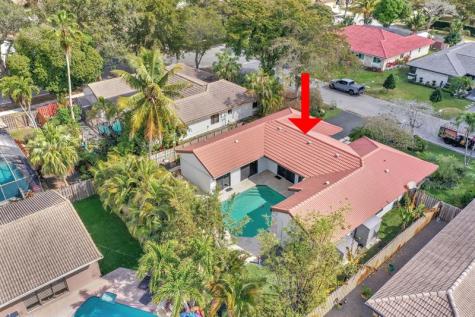 5368 NW 64 Way Coral Springs FL 33067