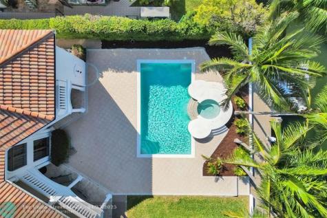 642 Palm Drive Hallandale Beach FL 33009