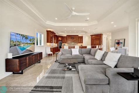 642 Palm Drive Hallandale Beach FL 33009