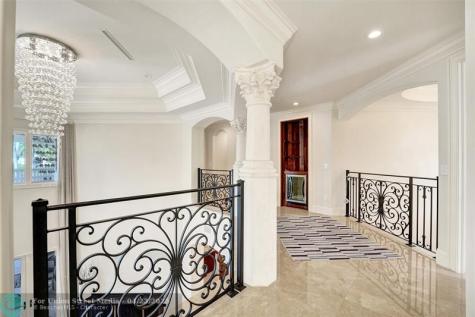642 Palm Drive Hallandale Beach FL 33009