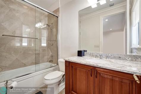 642 Palm Drive Hallandale Beach FL 33009