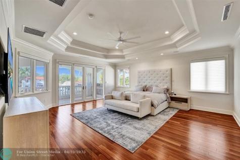 642 Palm Drive Hallandale Beach FL 33009