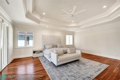 642 Palm Drive Hallandale Beach FL 33009