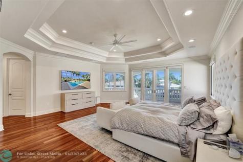 642 Palm Drive Hallandale Beach FL 33009