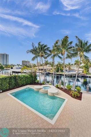 642 Palm Drive Hallandale Beach FL 33009