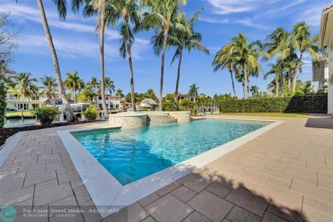 642 Palm Drive Hallandale Beach FL 33009