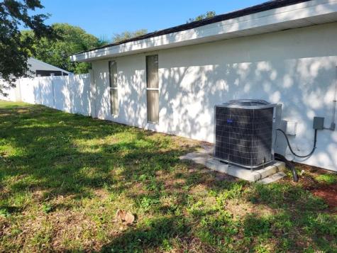 702 SW Belmont Circle Port St Lucie FL 34953