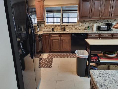 702 SW Belmont Circle Port St Lucie FL 34953