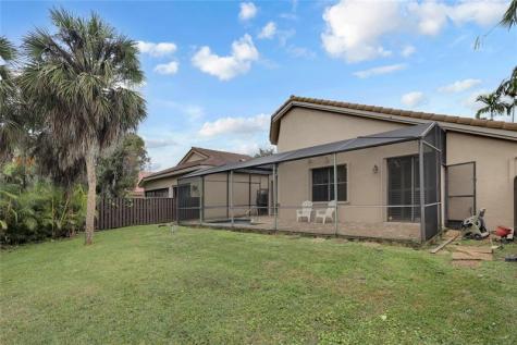 10481 NW 17th Street Plantation FL 33322