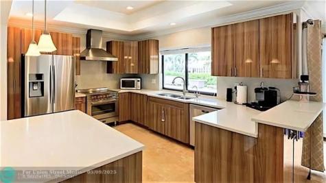 4041 NE 34th Avenue Fort Lauderdale FL 33308