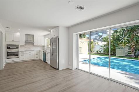 2111 NE 35th Street Lighthouse Point FL 33064
