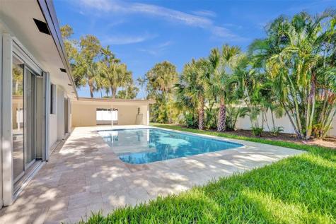 2111 NE 35th Street Lighthouse Point FL 33064