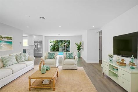 2111 NE 35th Street Lighthouse Point FL 33064