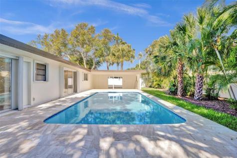 2111 NE 35th Street Lighthouse Point FL 33064