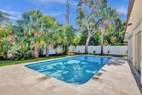 2111 NE 35th Street Lighthouse Point FL 33064