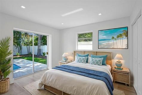 2111 NE 35th Street Lighthouse Point FL 33064
