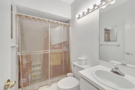 5355 NW 77th Terrace Coral Springs FL 33067