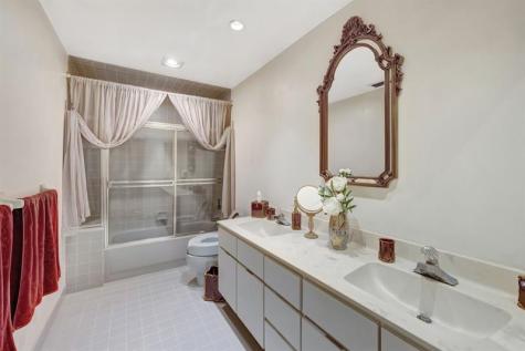 5355 NW 77th Terrace Coral Springs FL 33067