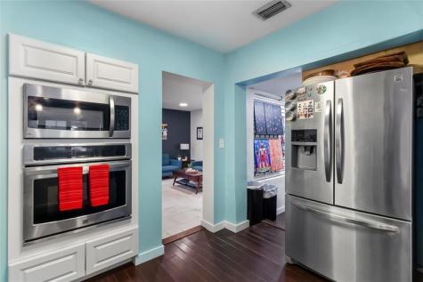 804 SW 16th Court Fort Lauderdale FL 33315