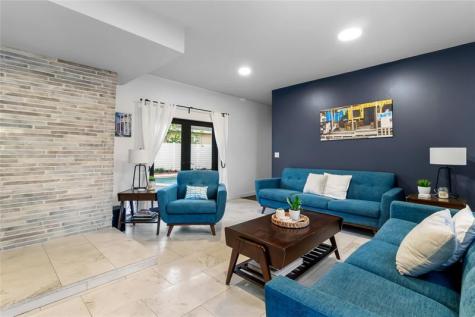 804 SW 16th Court Fort Lauderdale FL 33315