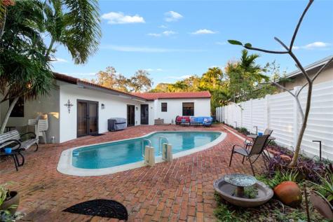 804 SW 16th Court Fort Lauderdale FL 33315