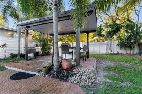 804 SW 16th Court Fort Lauderdale FL 33315