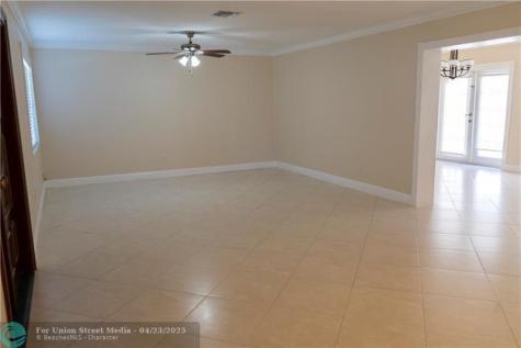 8165 NW 182nd Street Hialeah FL 33015