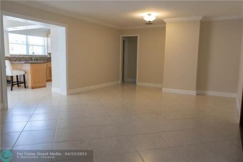 8165 NW 182nd Street Hialeah FL 33015
