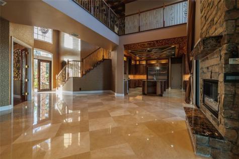 5660 Lago Del Sol Drive Lake Worth FL 33449
