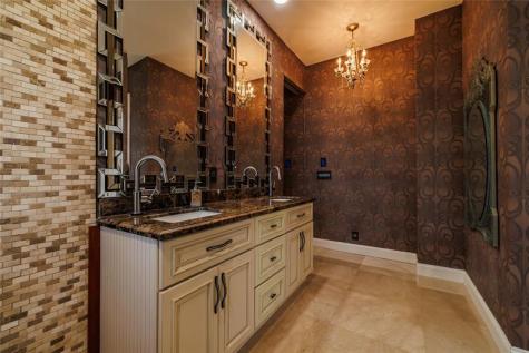 5660 Lago Del Sol Drive Lake Worth FL 33449