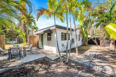 1760 NE 13th Street Fort Lauderdale FL 33304
