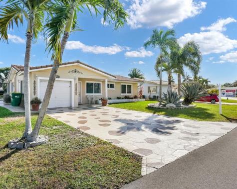 4706 NW 47th Terrace Tamarac FL 33319