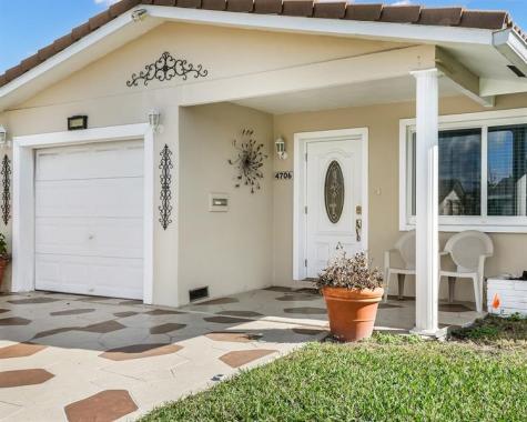 4706 NW 47th Terrace Tamarac FL 33319