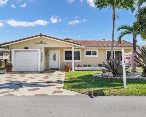 4706 NW 47th Terrace Tamarac FL 33319
