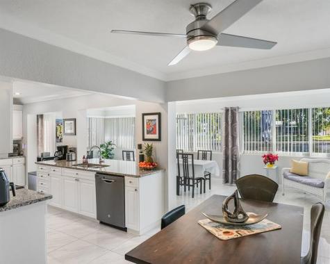 4706 NW 47th Terrace Tamarac FL 33319