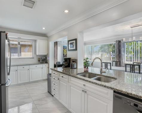 4706 NW 47th Terrace Tamarac FL 33319