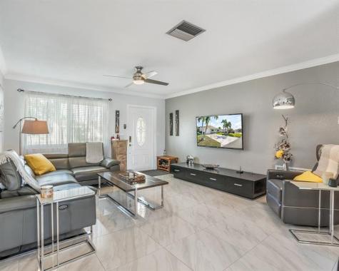 4706 NW 47th Terrace Tamarac FL 33319