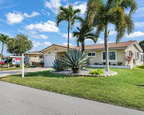 4706 NW 47th Terrace Tamarac FL 33319