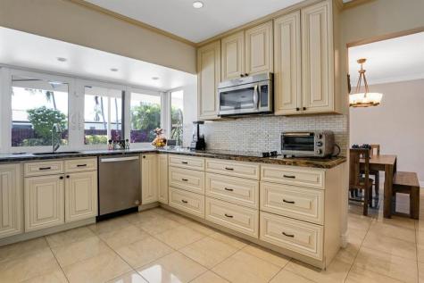 4000 N 36th Avenue Hollywood FL 33021